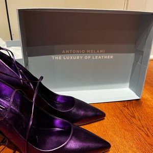 Antonio Melani Stunning Leather Purple Heels!